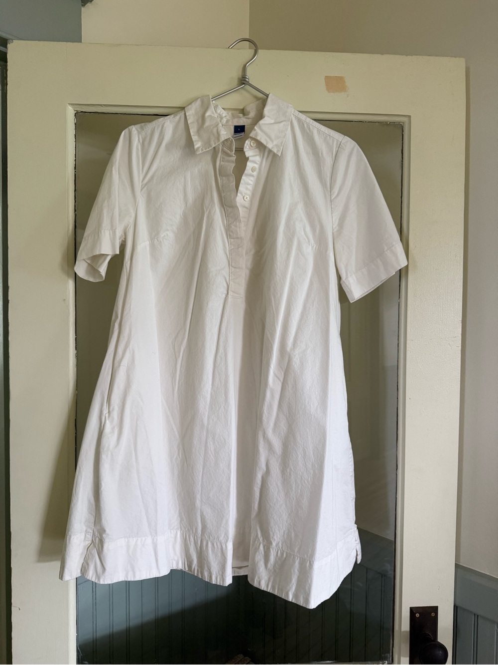 White Short-Sleeve Collared Tunic Dress
